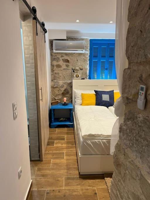 Stone Inn Near Acropolis & Metro 石头记 Felsenhohle Athen Exterior foto